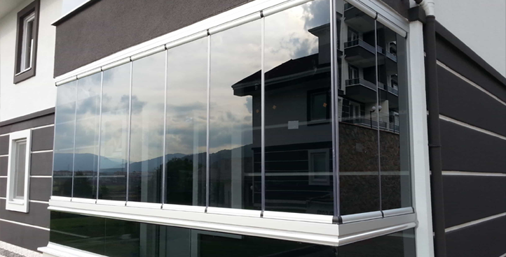 Cam Balkon